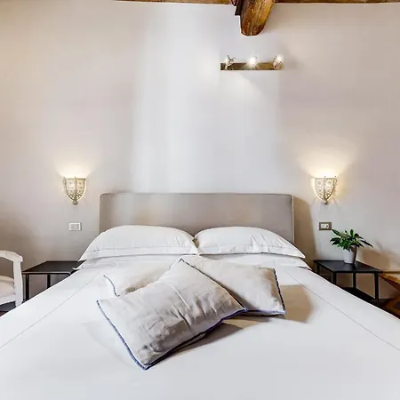Frattina27 Guest house 3*