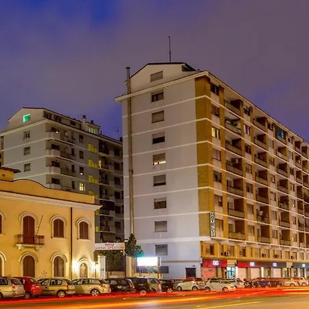 Hotel Radio