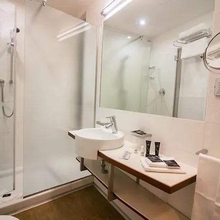 Black Hotel 4*