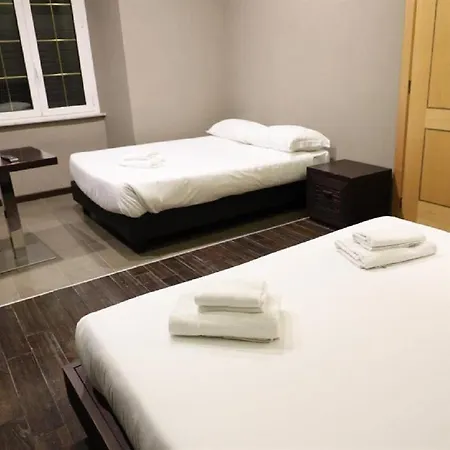 Les D'or Guest house Rome