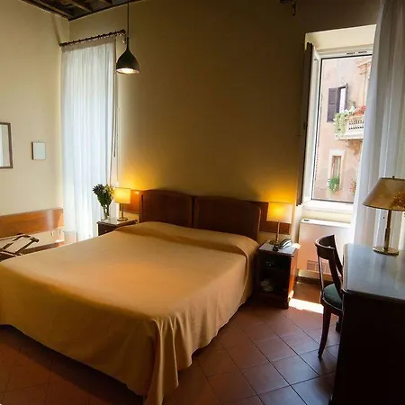Hotel Teatro Di Pompeo
