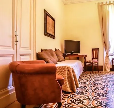 Elena S House Bed & Breakfast *