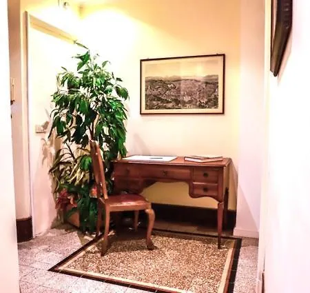 Bed & Breakfast Elena S House