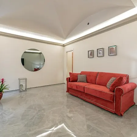 Bmga L Viapaola43 Palace Апарт-отель