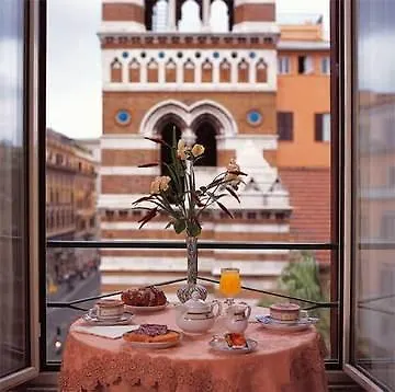 Martini Hotel 3*