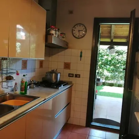 Luxury 3-bedrooms Near The Sea In Rome