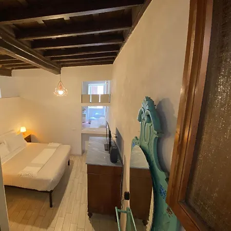 Apartment Downtown By Ghor Rome