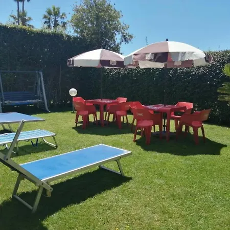 Luxury 3-bedrooms Near The Sea In Rome