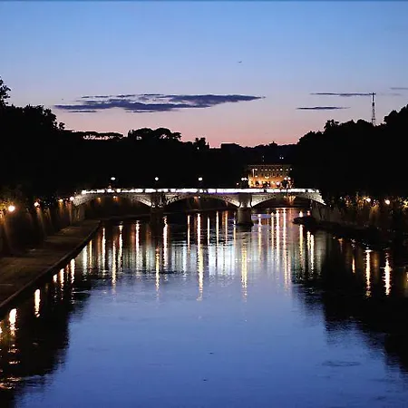 Wrh Trastevere 3*