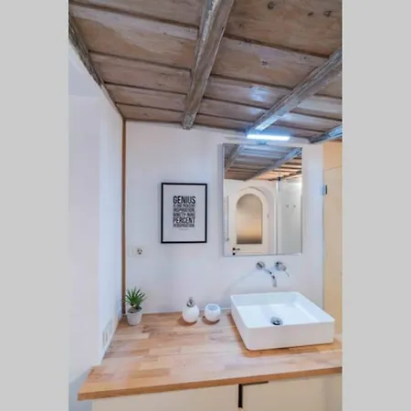 Biscione Loft דירה