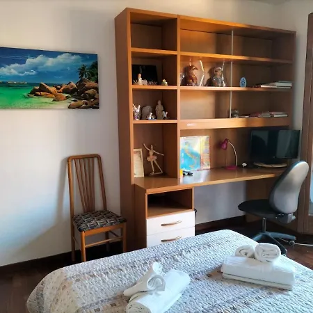 Luxury 3-bedrooms Near The Sea In Villa