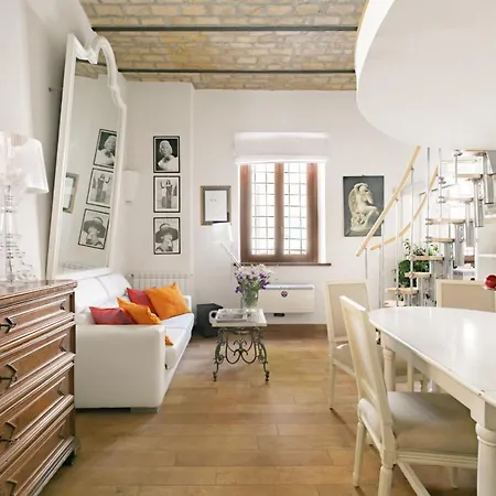 Apartment Leopardo 28 - Loft In Trastevere *
