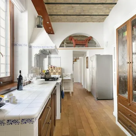 Leopardo 28 - Loft In Trastevere *