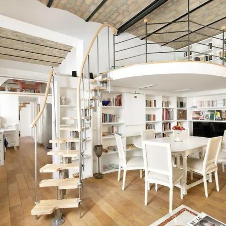 Leopardo 28 - Loft In Trastevere * Rome