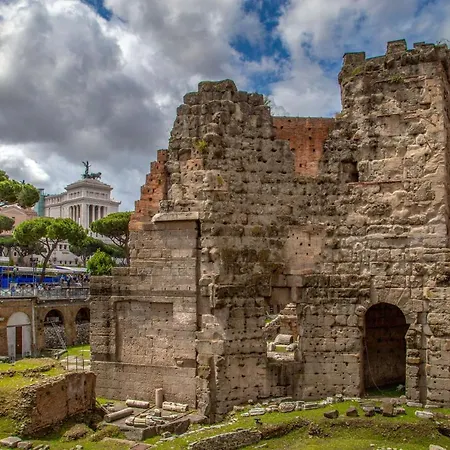 Forum View Apartment Rome