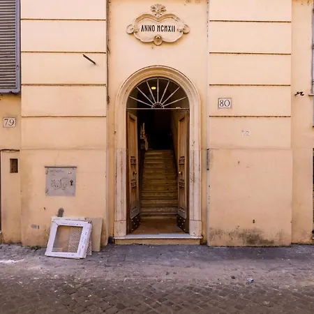 Romantic In Trastevere Roma