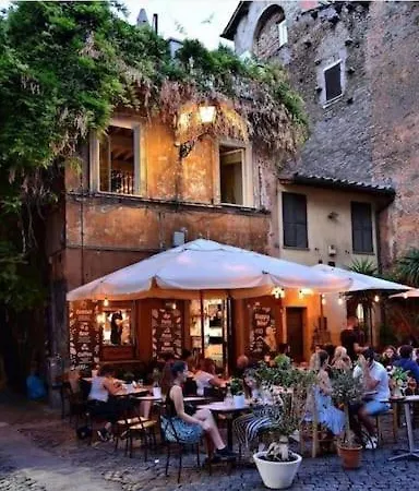 Giardino Segreto A Trastevere! - La Dolce Vita Apartment *
