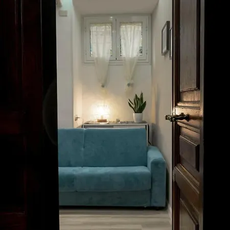 Flavia's House