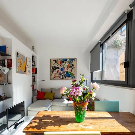 Banchi Nove, Penthouse Full Of Light And Silence Apartment Rome
