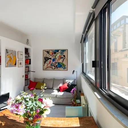 Banchi Nove, Penthouse Full Of Light And Silence Rome