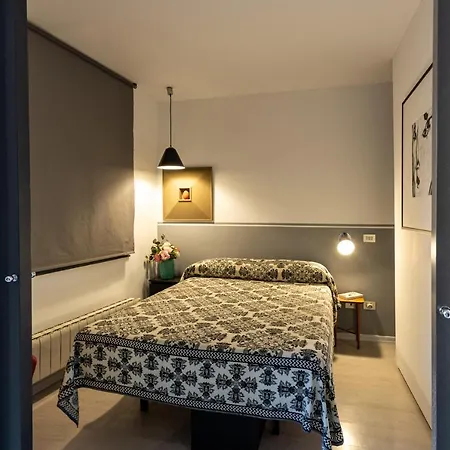 Banchi Nove, Penthouse Full Of Light And Silence