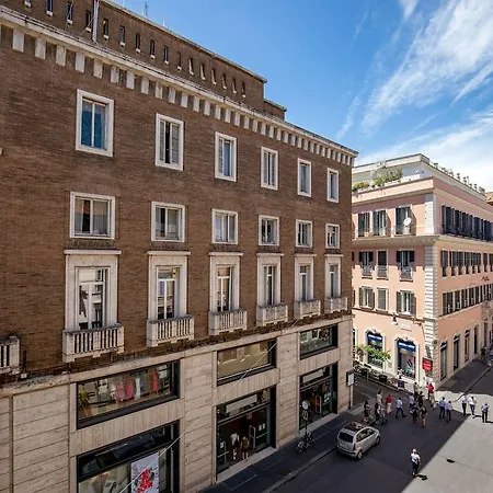 Via Del Corso 3* Roma