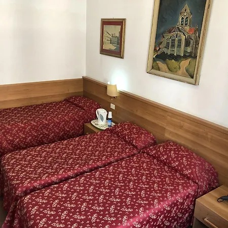 Bolognese Hotel