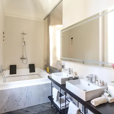 Hotel The H'all Tailor Rome