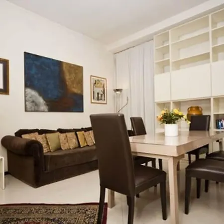 Boutique Campo De' Fiori Hotel 3*