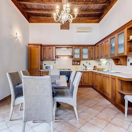 Holiday home Navona View