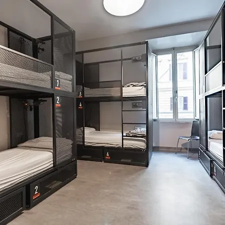 Hostel Yellowsquare Rome