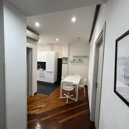 Js Appartament Luxury Apartment *