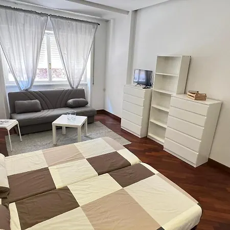 Js Appartament Luxury Apartment