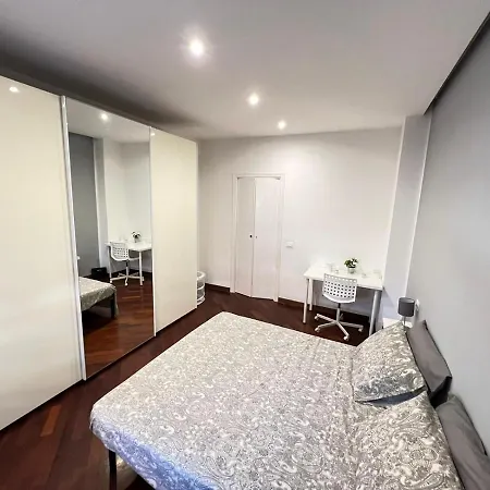 Js Appartament Luxury Apartment