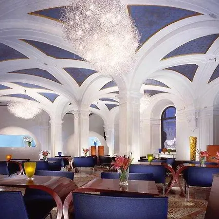 Maison Piazza Di Spagna Esperienze Hotel Roma