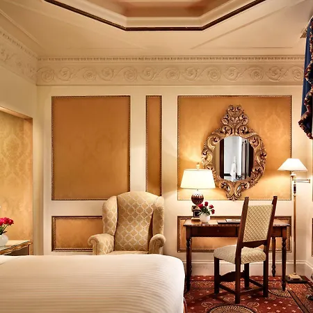 Splendide Royal - The Leading Of The World