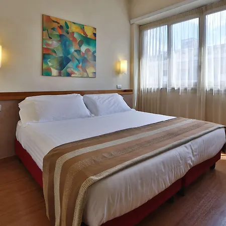 Best Western Piccadilly 4*