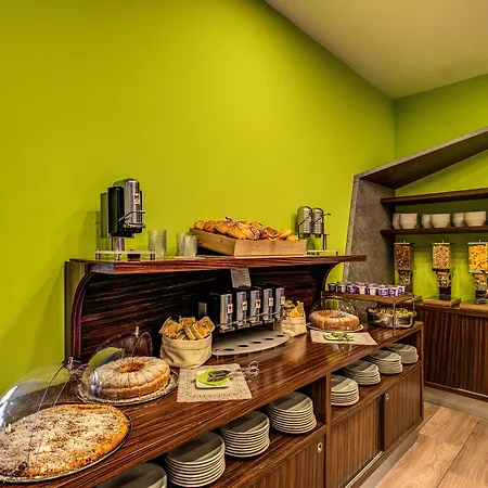 Trevi Collection - Gruppo Trevi Hotel 4*
