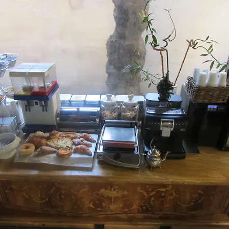 Les D'or Guest house Rome