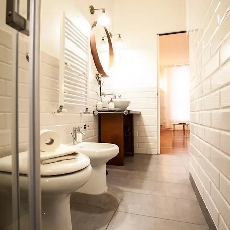 Lovely And Modern Flat Near The Colosseum Rome