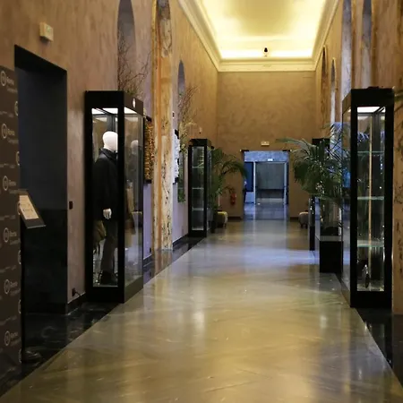 Hotel Th - Carpegna Palace 4*