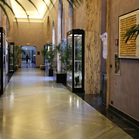 Th - Carpegna Palace 4* Řím