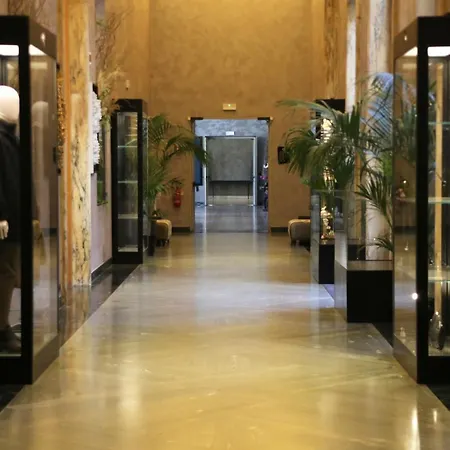 Th - Carpegna Palace Řím