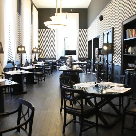 Th - Carpegna Palace 4*