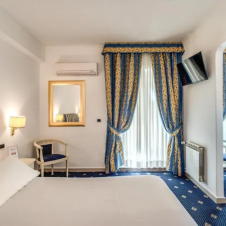 Napoleon 4* Ρώμη