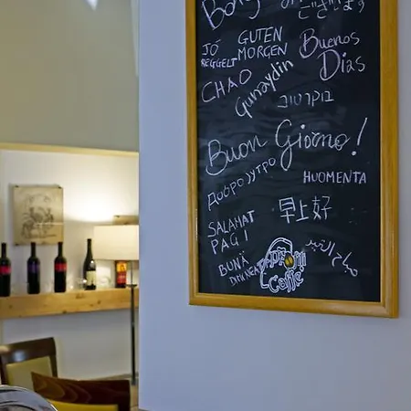 Dei Giuochi Delfici Guest house