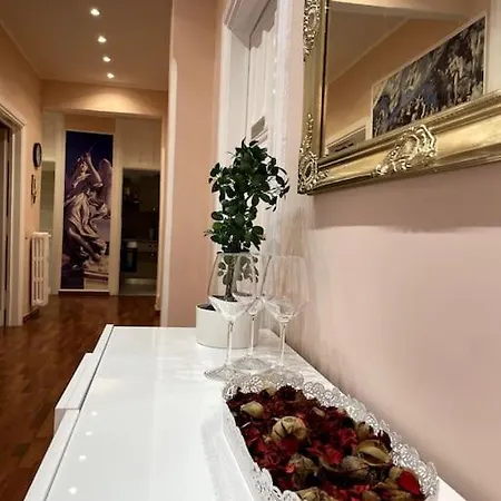 Appartement Heart Of Rome-napoleone Apartment-10 To Colosseo *