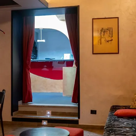 Re Di 3* Roma