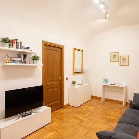 Charming Colosseum - My Extra Apartman