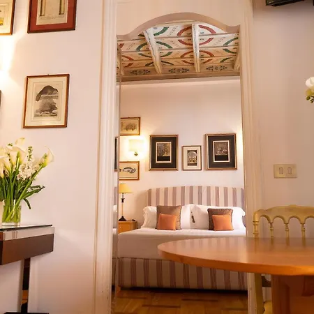 Babuino 79 Apartmanhotel